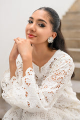 Snow Cut Three Piece Set Bano Ki Gali