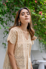 TEXTURED LACE V-NECK TOP Bano Ki Gali